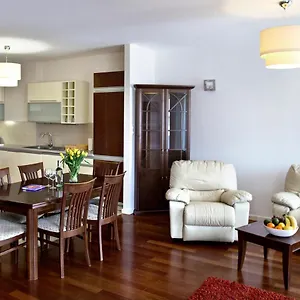 Apartament 3 Bedrooms Zoliborz Gwiazdzista, Warszawa